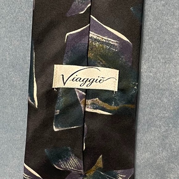 Bundle of 3 100% Silk Used Neckties. Made in the USA. - Picture 4 of 5